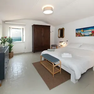  Appartamento Casa Avio Luminosa Con Vista Mare Italia